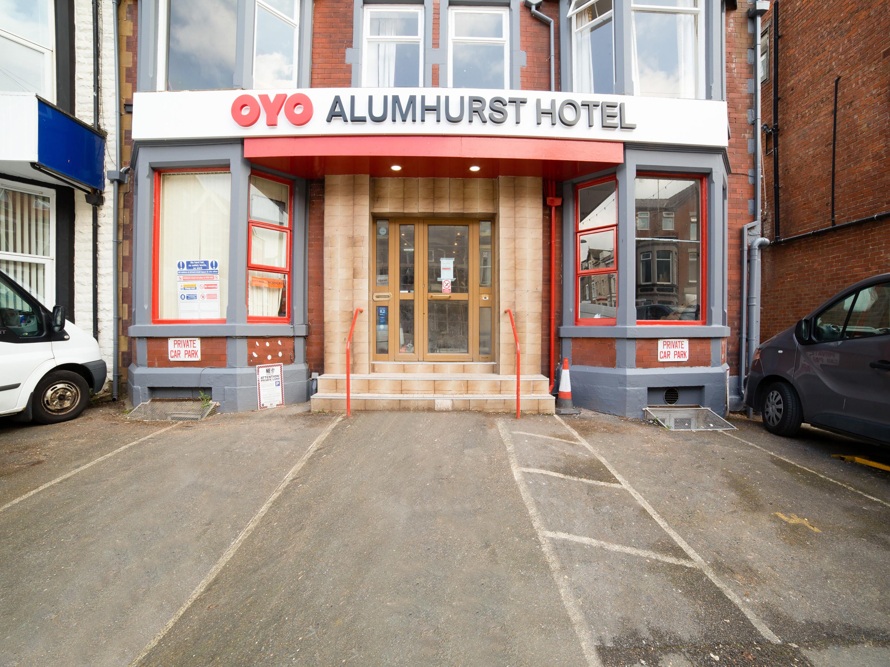 Alumhurst Hotel — Photos 2